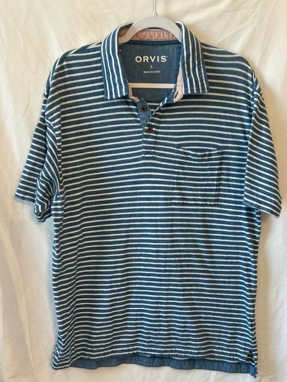 Orvis Men's Blue and White Striped Short Sleeve Jersey Pocket Polo Shirt Size La